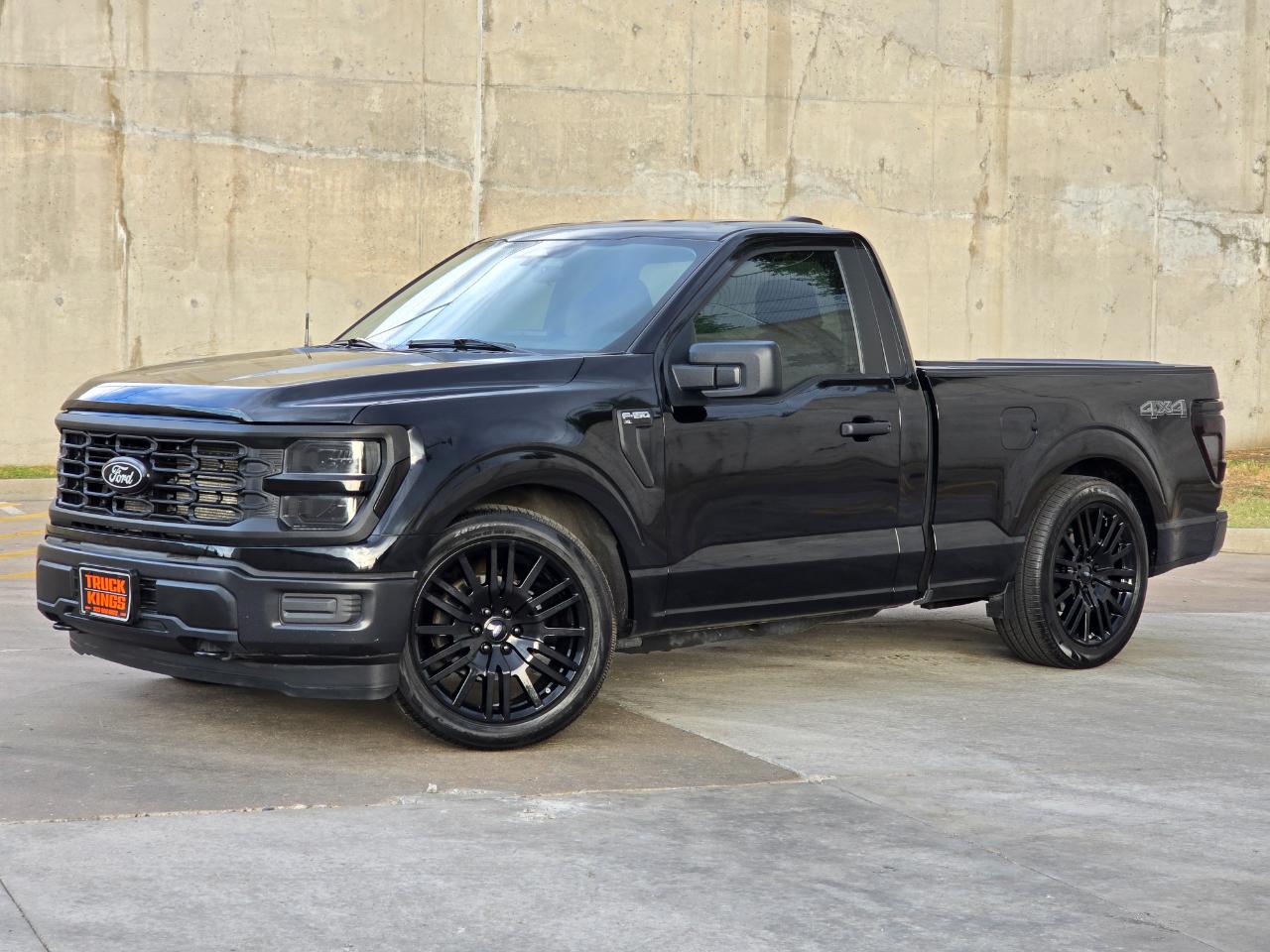 Ford F-150 XL 4WD Reg Cab 6.5' Box 2024