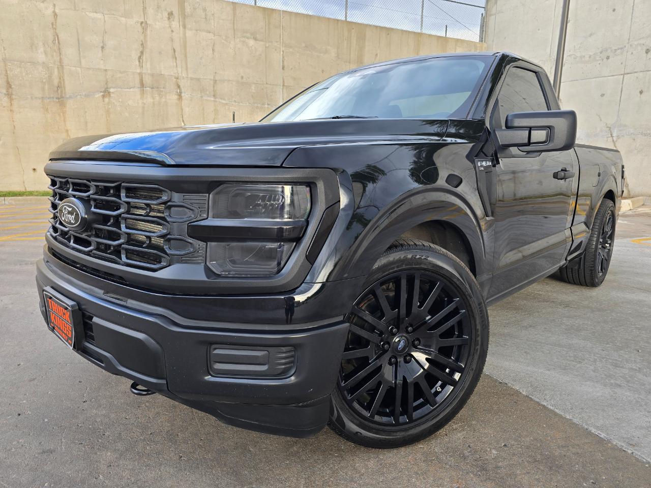 Ford F-150 XL 4WD Reg Cab 6.5' Box 2024
