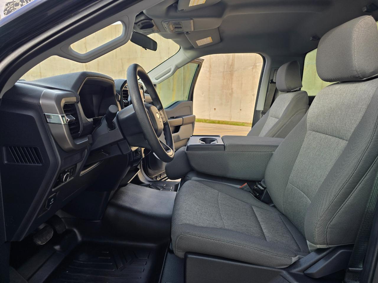 Ford F-150 XL 4WD Reg Cab 6.5' Box 2024