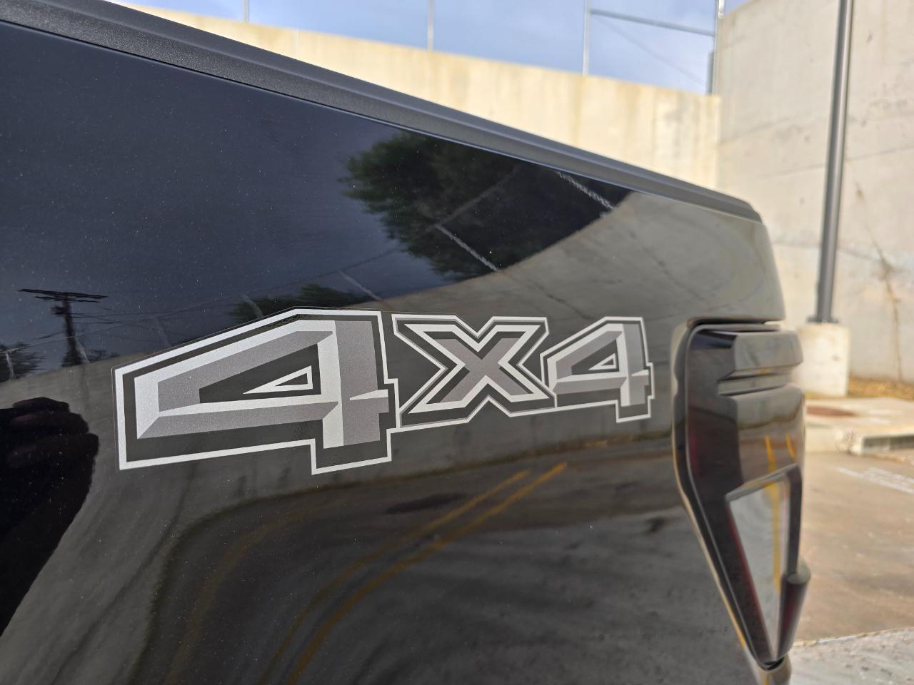 Ford F-150 XL 4WD Reg Cab 6.5' Box 2024