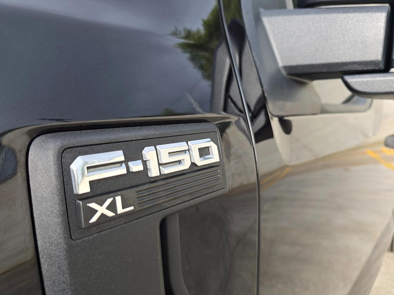 Ford F-150 XL 4WD Reg Cab 6.5' Box 2024
