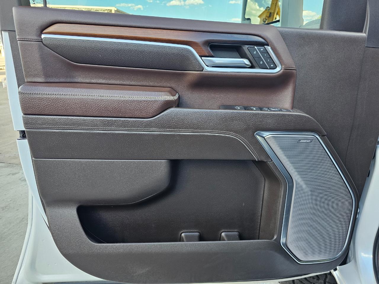 GMC Sierra 3500HD 4WD Crew Cab 159" Denali 2024