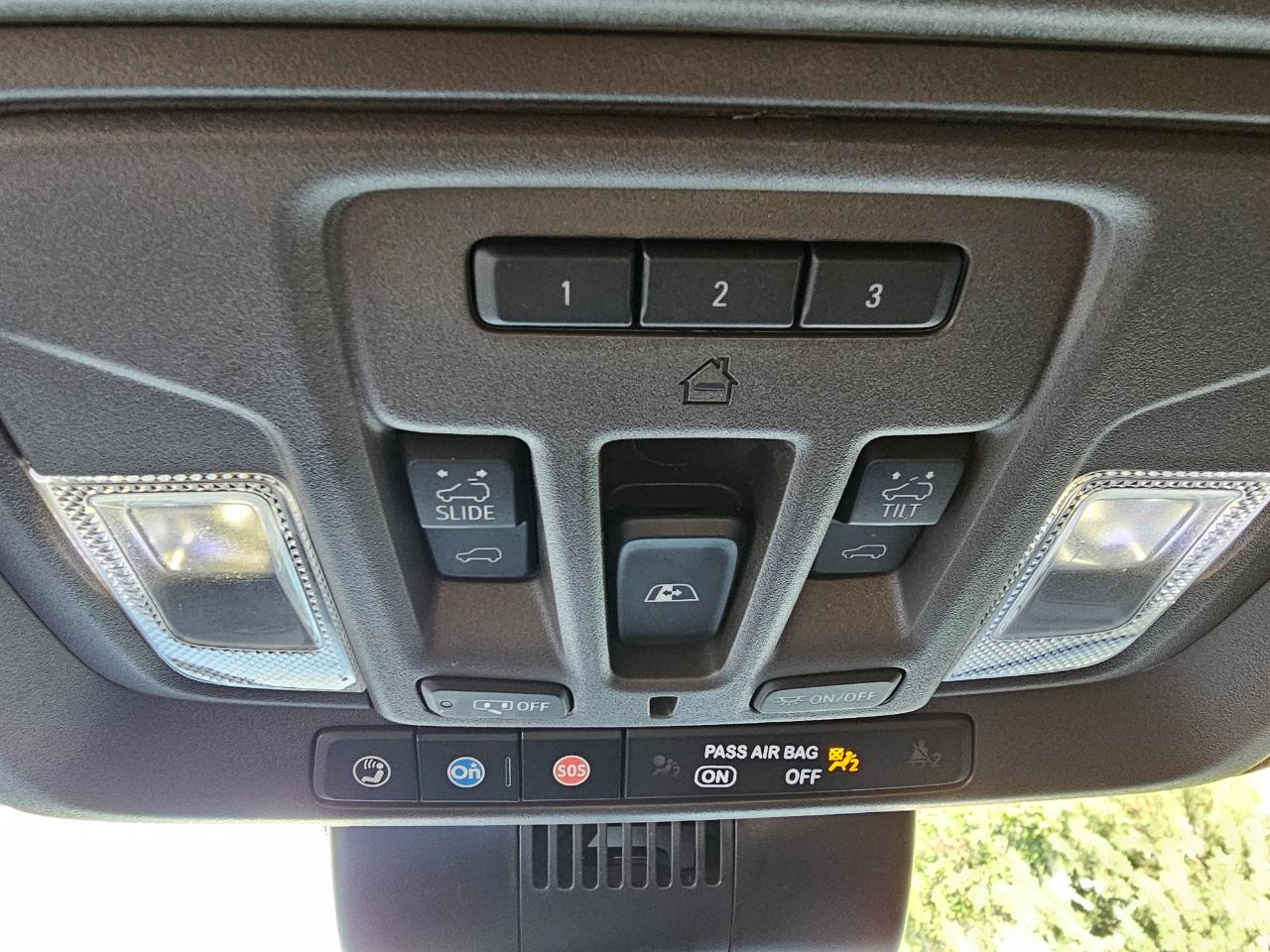 GMC Sierra 3500HD 4WD Crew Cab 159" Denali 2024
