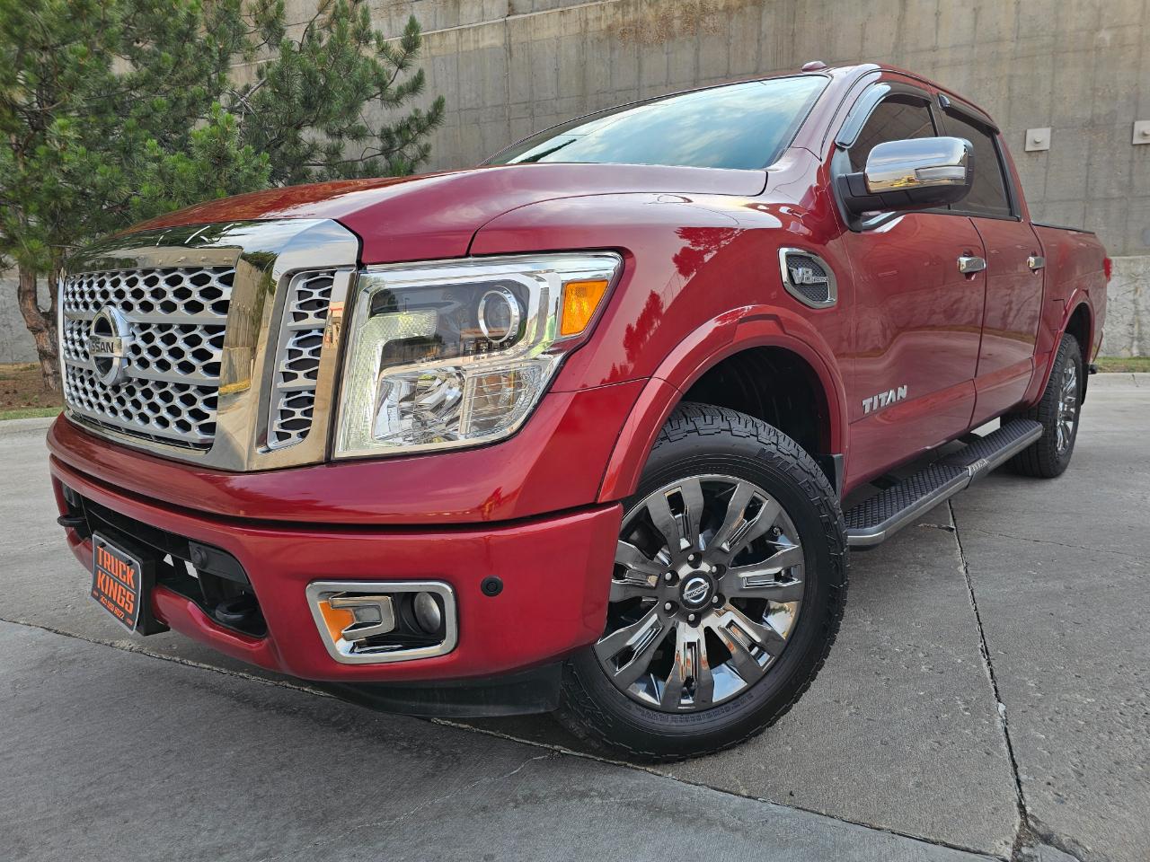 Nissan Titan 4x4 Crew Cab Platinum Reserve 2017