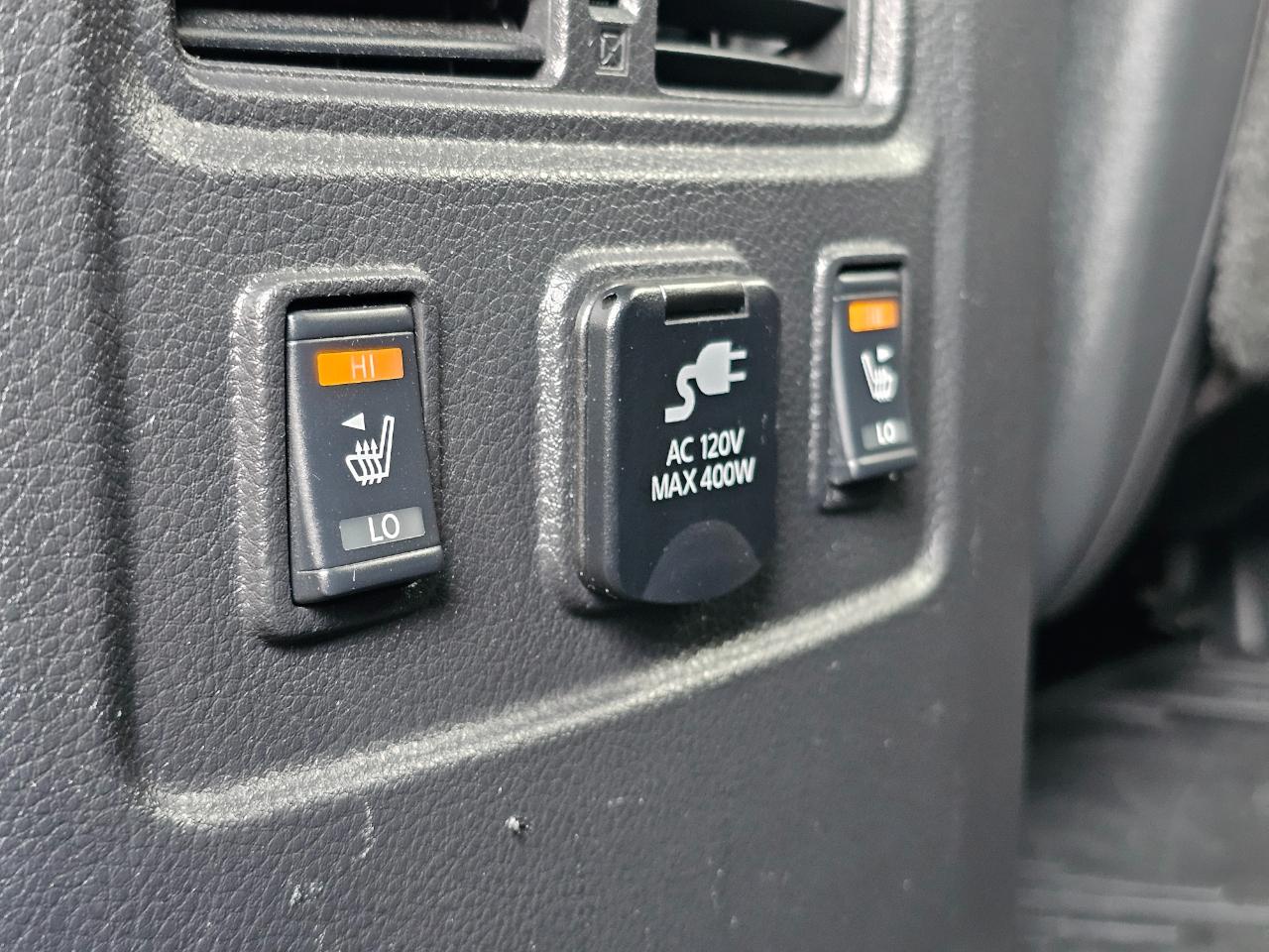 Nissan Titan 4x4 Crew Cab Platinum Reserve 2017