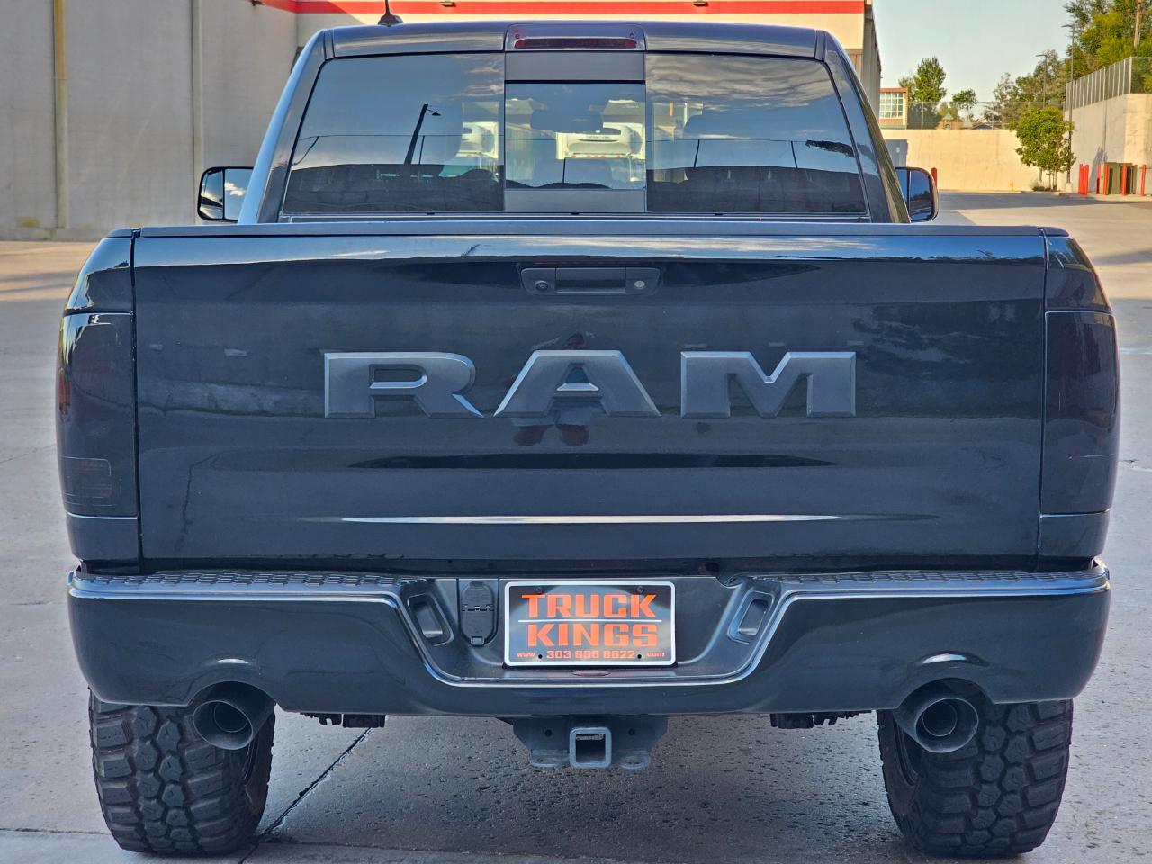 RAM 1500 Night 4x4 Crew Cab 6'4" Box *Ltd Avail* 2018