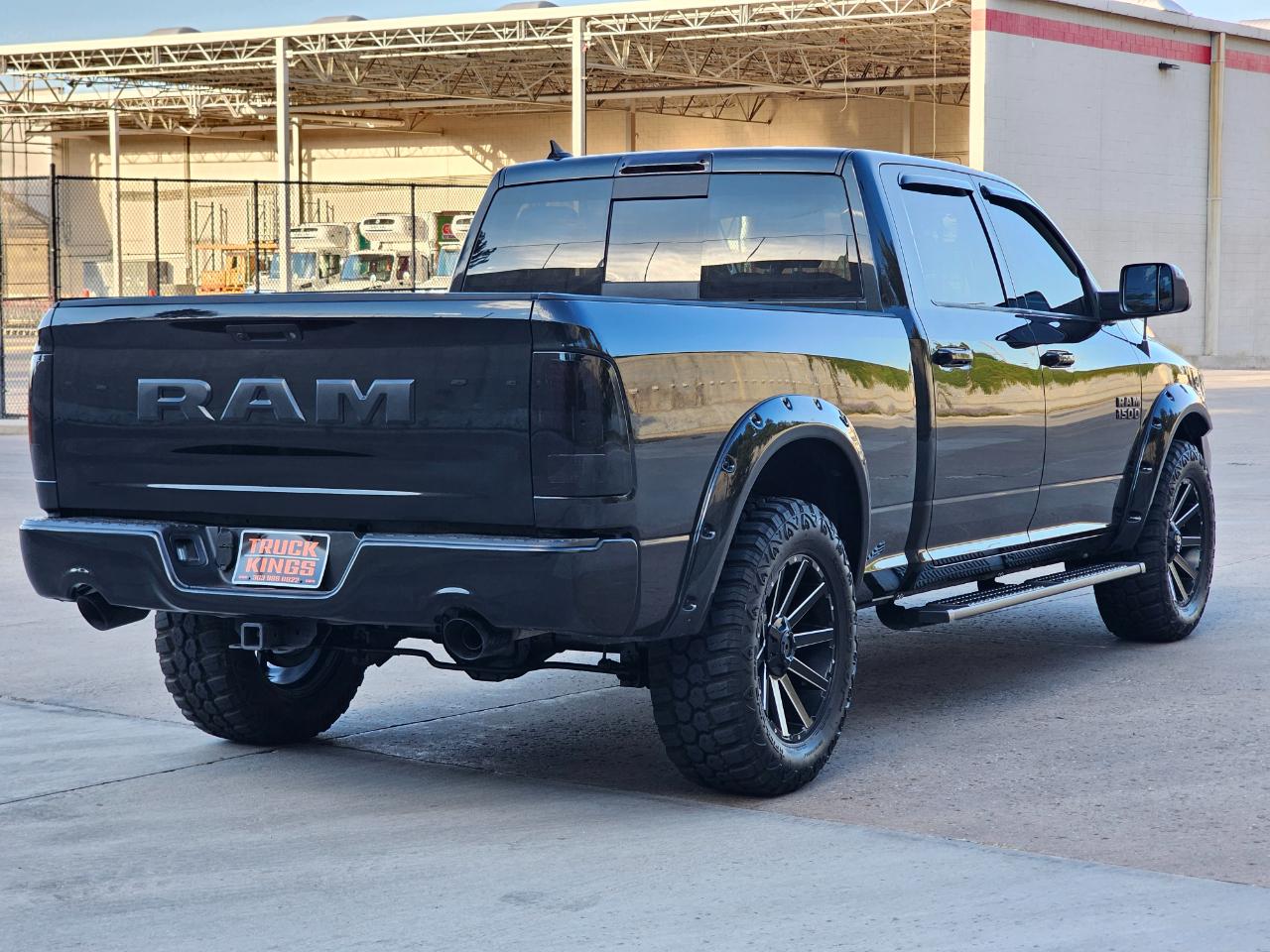 RAM 1500 Night 4x4 Crew Cab 6'4" Box *Ltd Avail* 2018