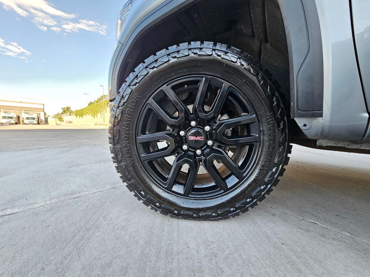 GMC Sierra 1500 4WD Crew Cab 157" Elevation 2021