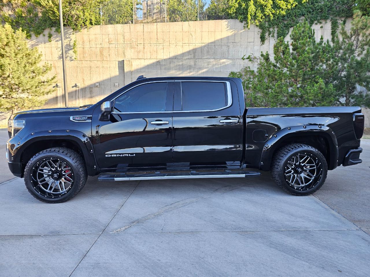 GMC Sierra 1500 4WD Crew Cab 147" Denali 2020