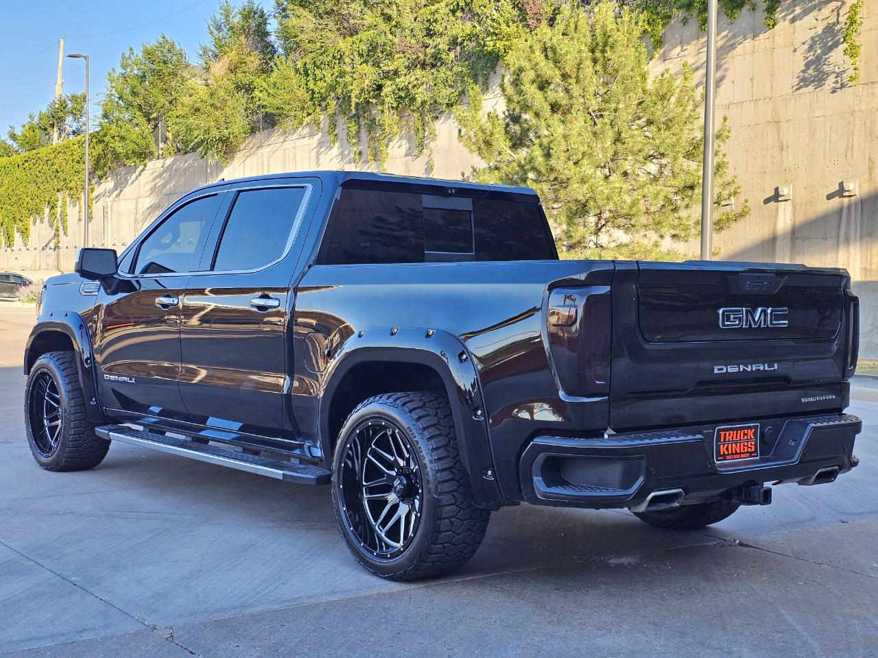 GMC Sierra 1500 4WD Crew Cab 147" Denali 2020