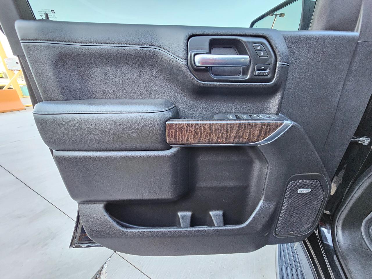 GMC Sierra 1500 4WD Crew Cab 147" Denali 2020