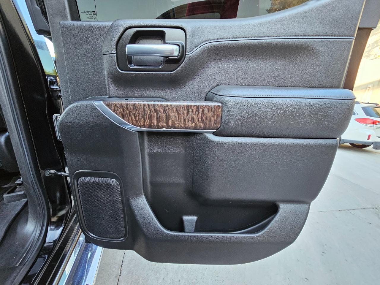 GMC Sierra 1500 4WD Crew Cab 147" Denali 2020