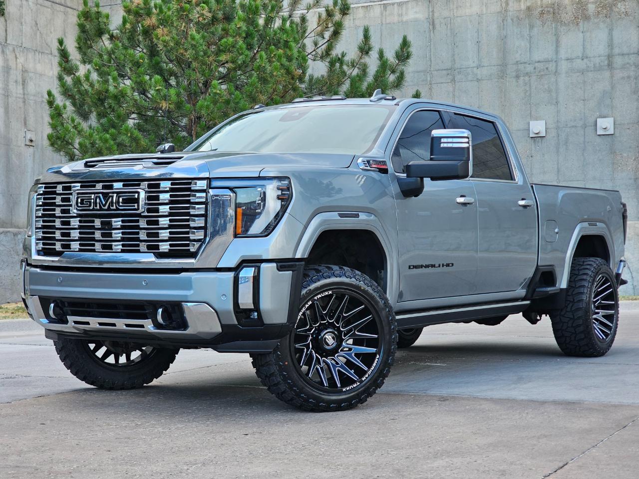 2024 GMC Sierra 3500HD 4WD Crew Cab 159" Denali