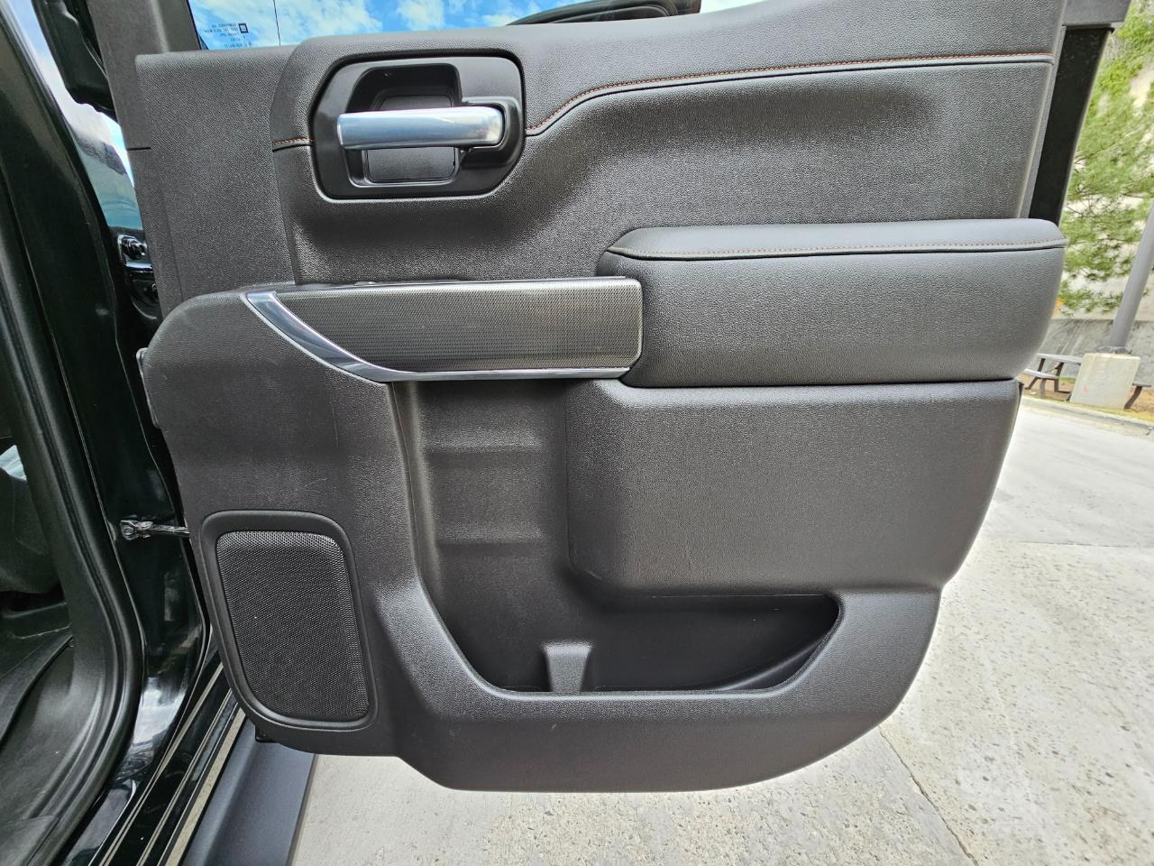 GMC Sierra 1500 4WD Crew Cab 147" AT4 2020