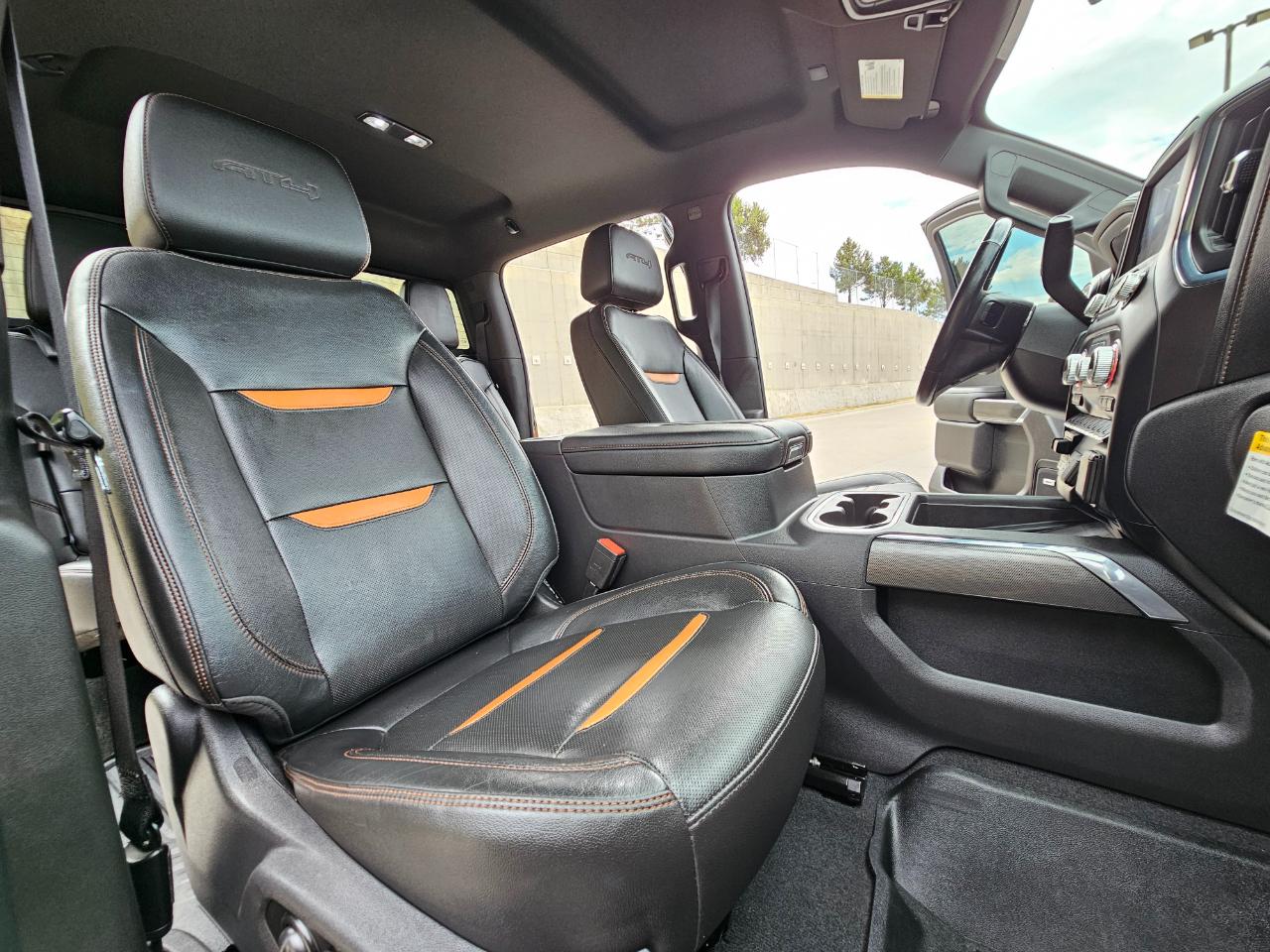 GMC Sierra 1500 4WD Crew Cab 147" AT4 2020