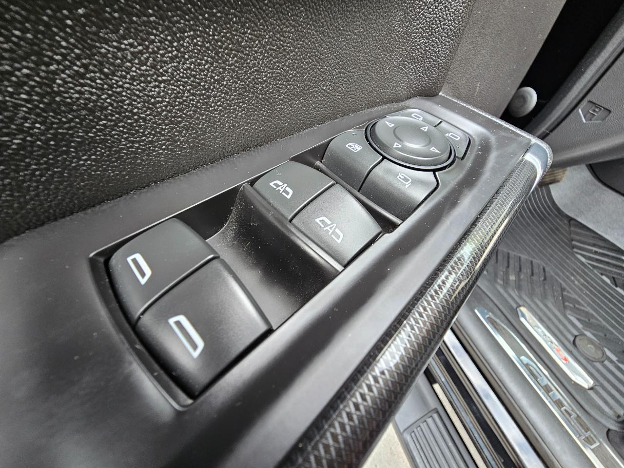 GMC Sierra 1500 4WD Crew Cab 147" AT4 2020