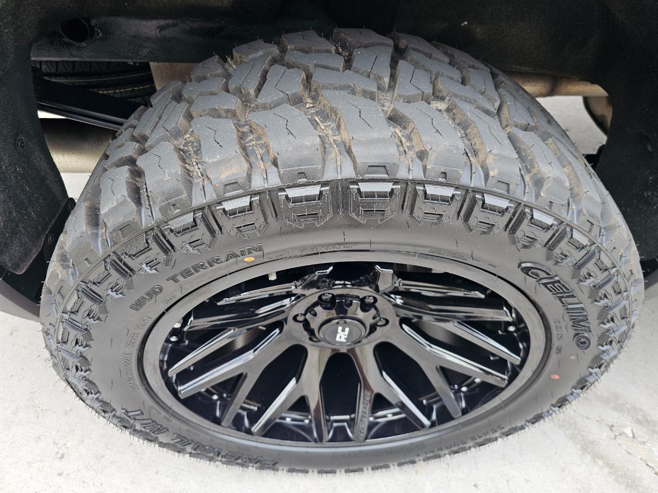 GMC Sierra 1500 4WD Crew Cab 147" AT4 2020