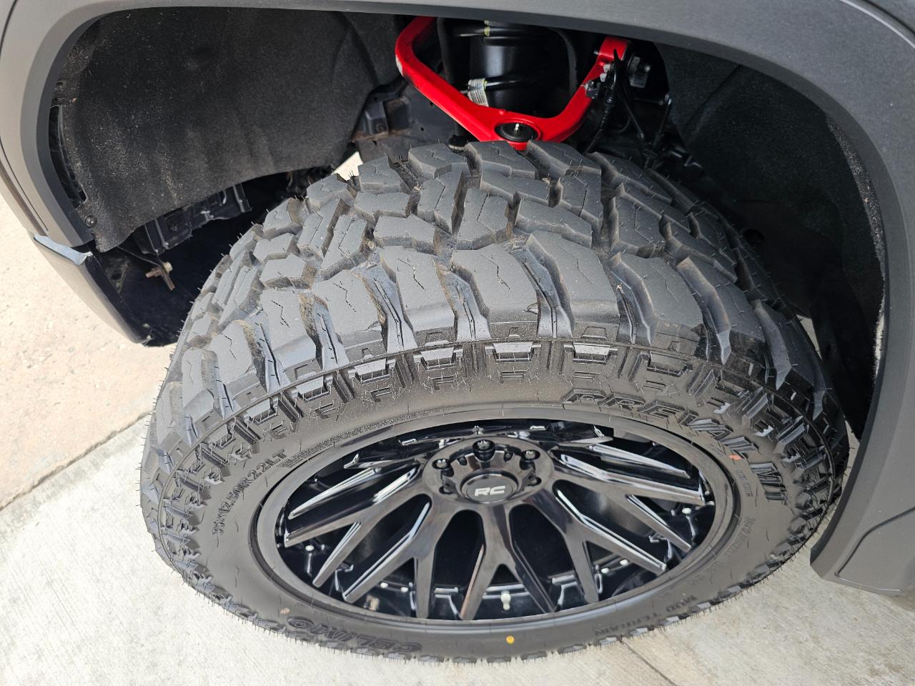 GMC Sierra 1500 4WD Crew Cab 147" AT4 2020