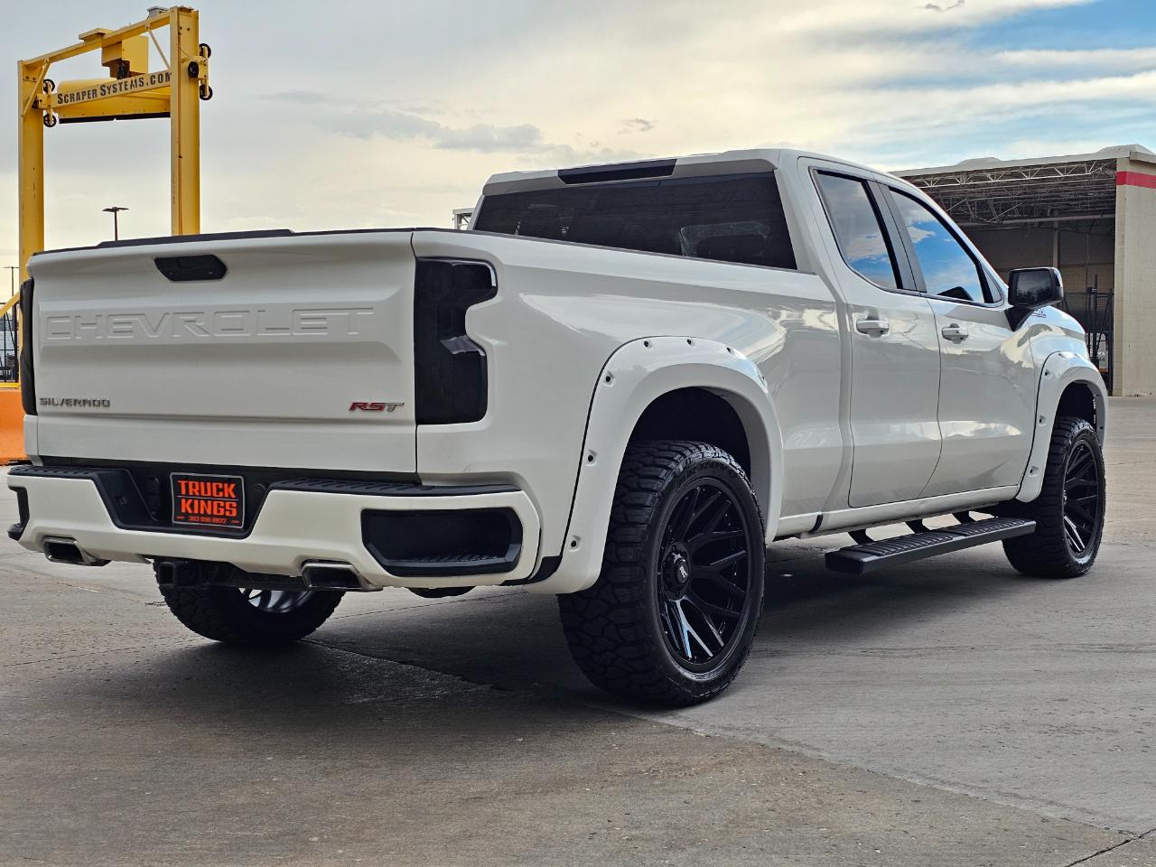 Chevrolet Silverado 1500 4WD Double Cab 147" RST 2020
