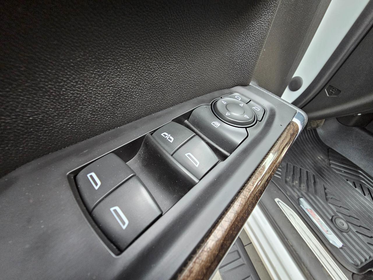 Chevrolet Silverado 1500 4WD Double Cab 147" RST 2020