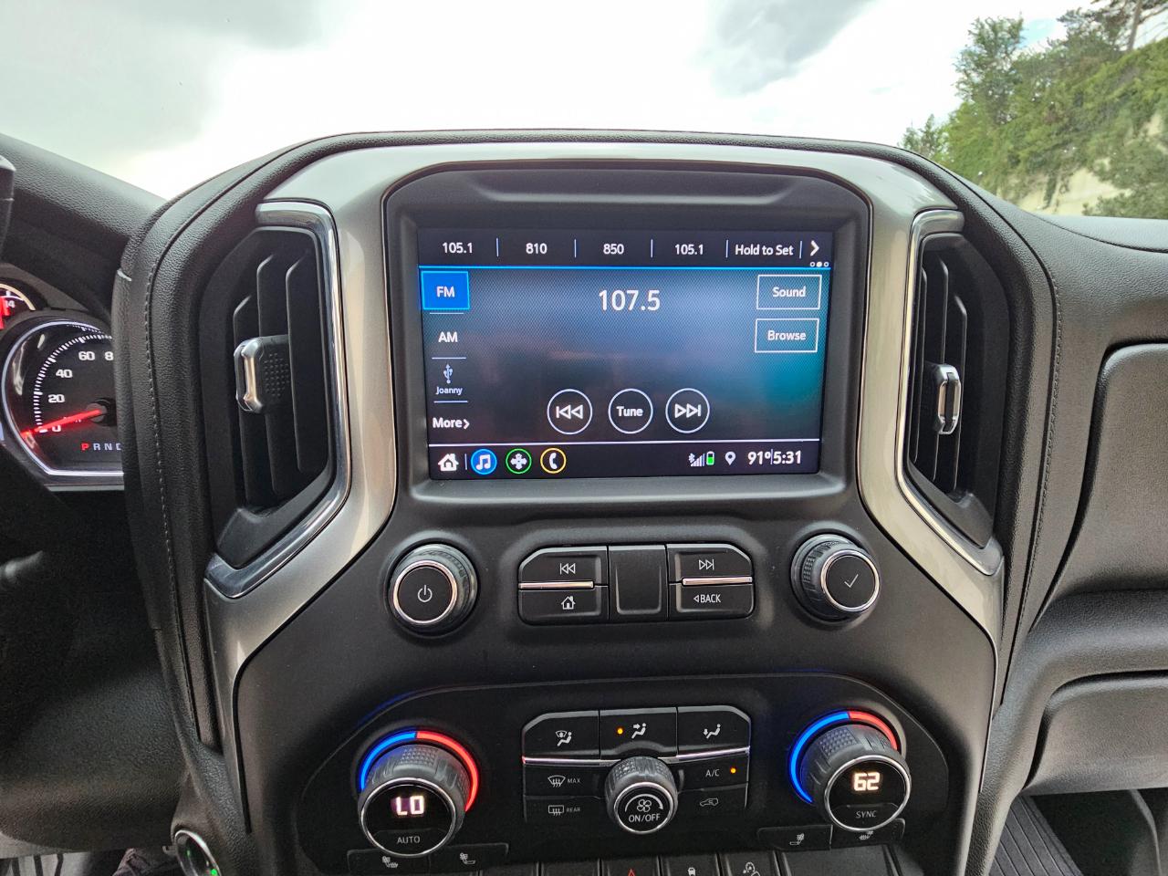 Chevrolet Silverado 1500 4WD Double Cab 147" RST 2020