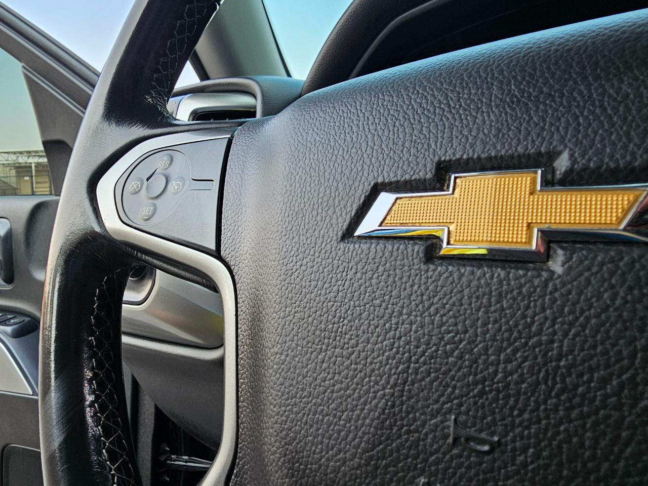 Chevrolet Silverado 1500 4WD Reg Cab 119.0" LT w/1LT 2018