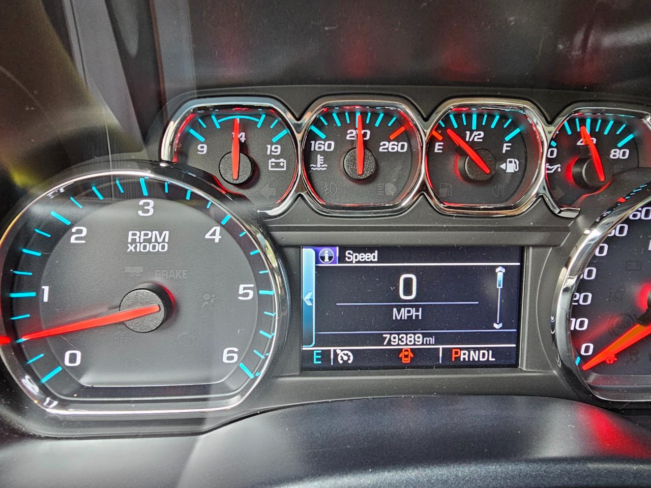 Chevrolet Silverado 1500 4WD Reg Cab 119.0" LT w/1LT 2018