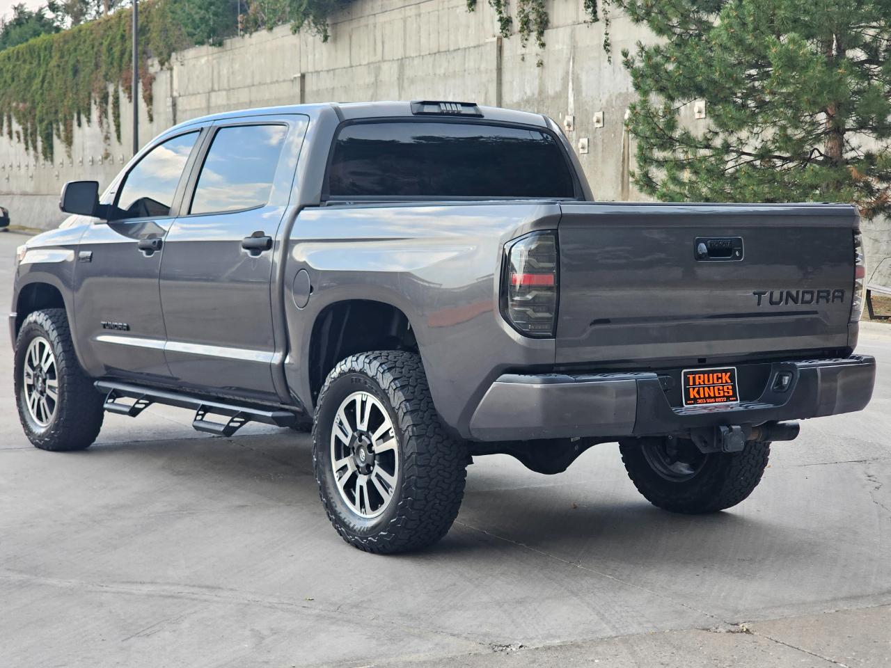Toyota Tundra 4WD  2019