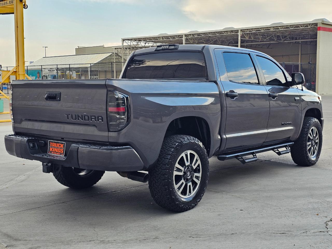 Toyota Tundra 4WD  2019
