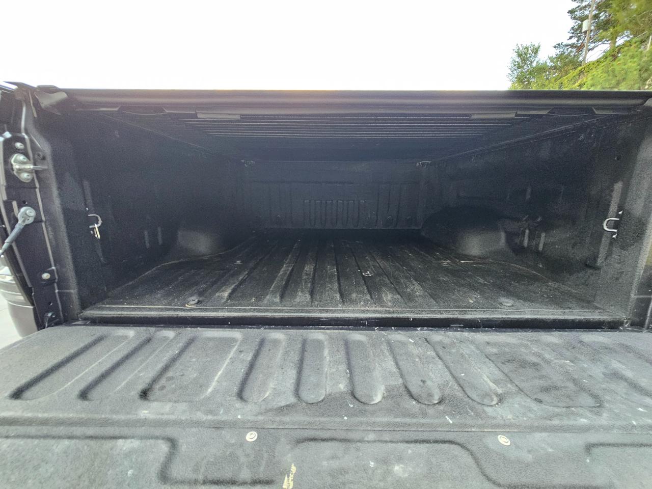 Toyota Tundra 4WD  2019