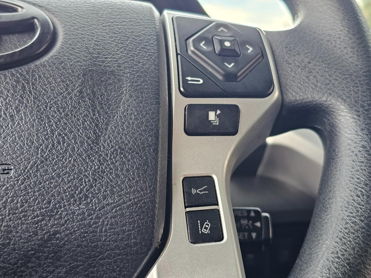 Toyota Tundra 4WD  2019