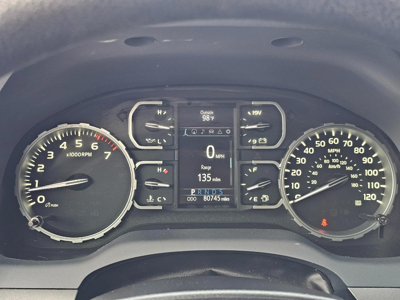Toyota Tundra 4WD  2019