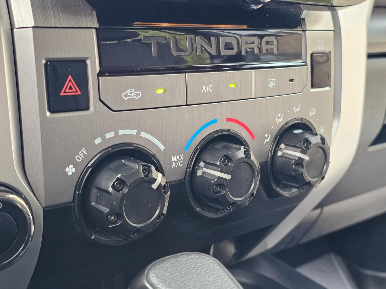 Toyota Tundra 4WD  2019