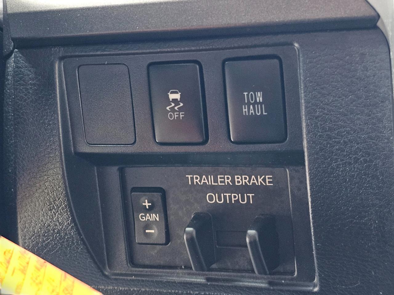 Toyota Tundra 4WD  2019