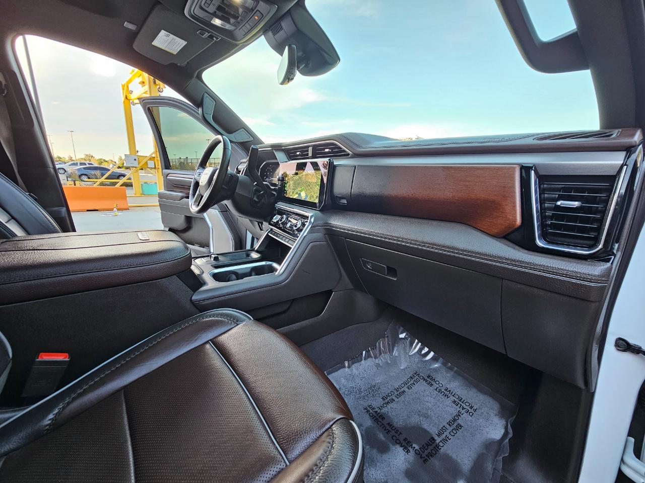 GMC Sierra 3500HD 4WD Crew Cab 172" Denali 2024