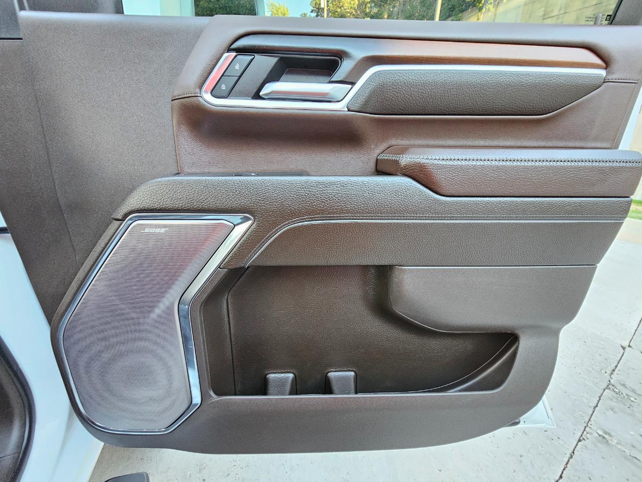 GMC Sierra 3500HD 4WD Crew Cab 172" Denali 2024