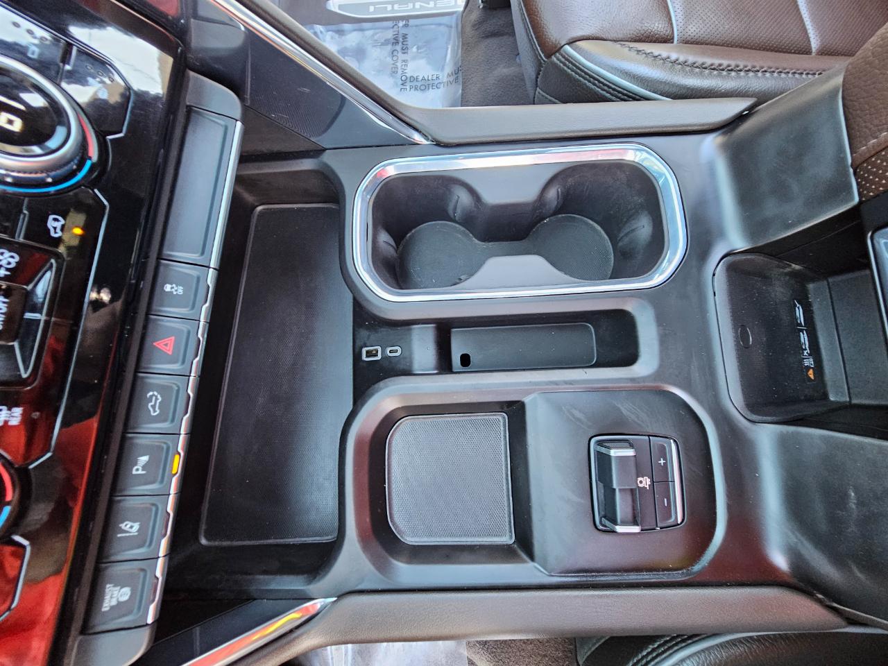GMC Sierra 3500HD 4WD Crew Cab 172" Denali 2024