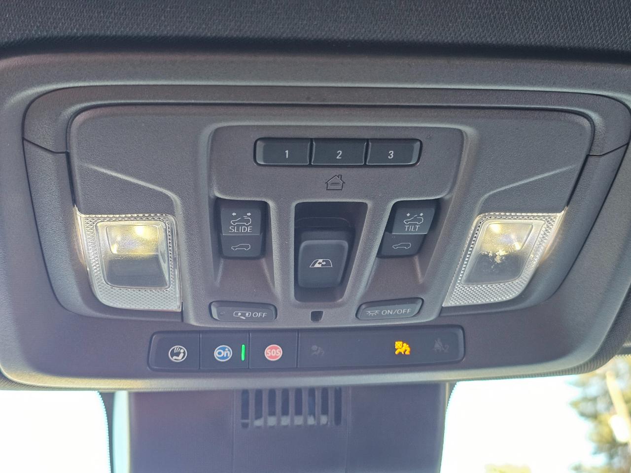 GMC Sierra 3500HD 4WD Crew Cab 172" Denali 2024