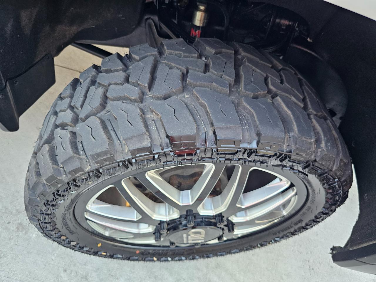 GMC Sierra 3500HD 4WD Crew Cab 172" Denali 2024