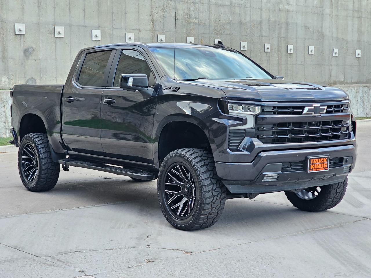 Chevrolet Silverado 1500 4WD Crew Cab 147" RST 2022