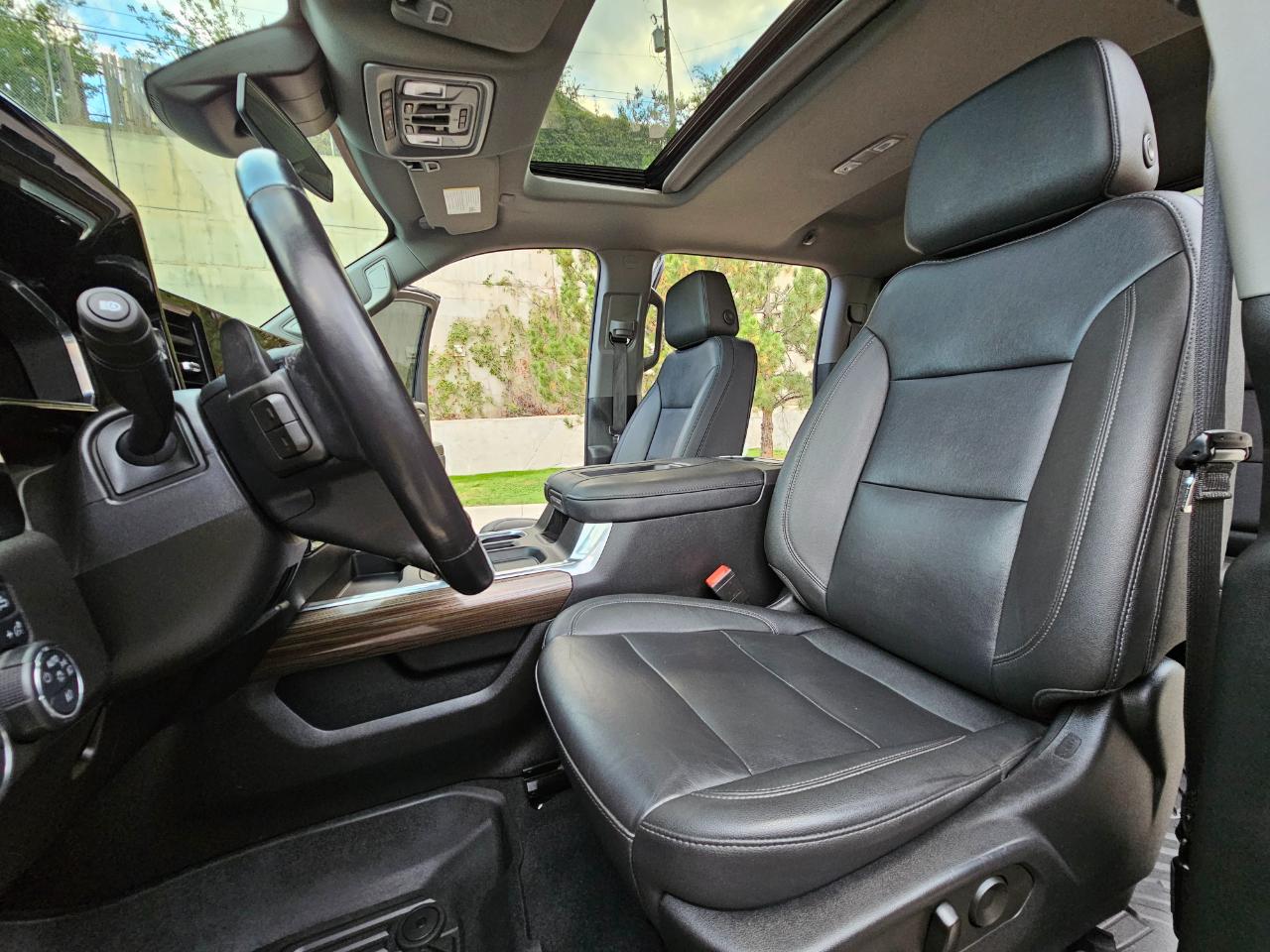 Chevrolet Silverado 1500 4WD Crew Cab 147" RST 2022