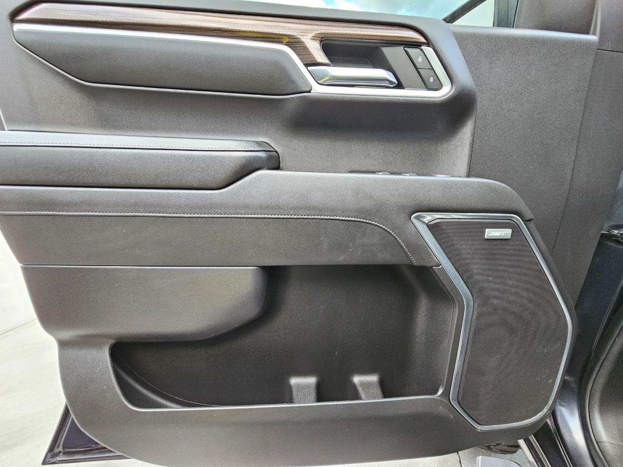 Chevrolet Silverado 1500 4WD Crew Cab 147" RST 2022