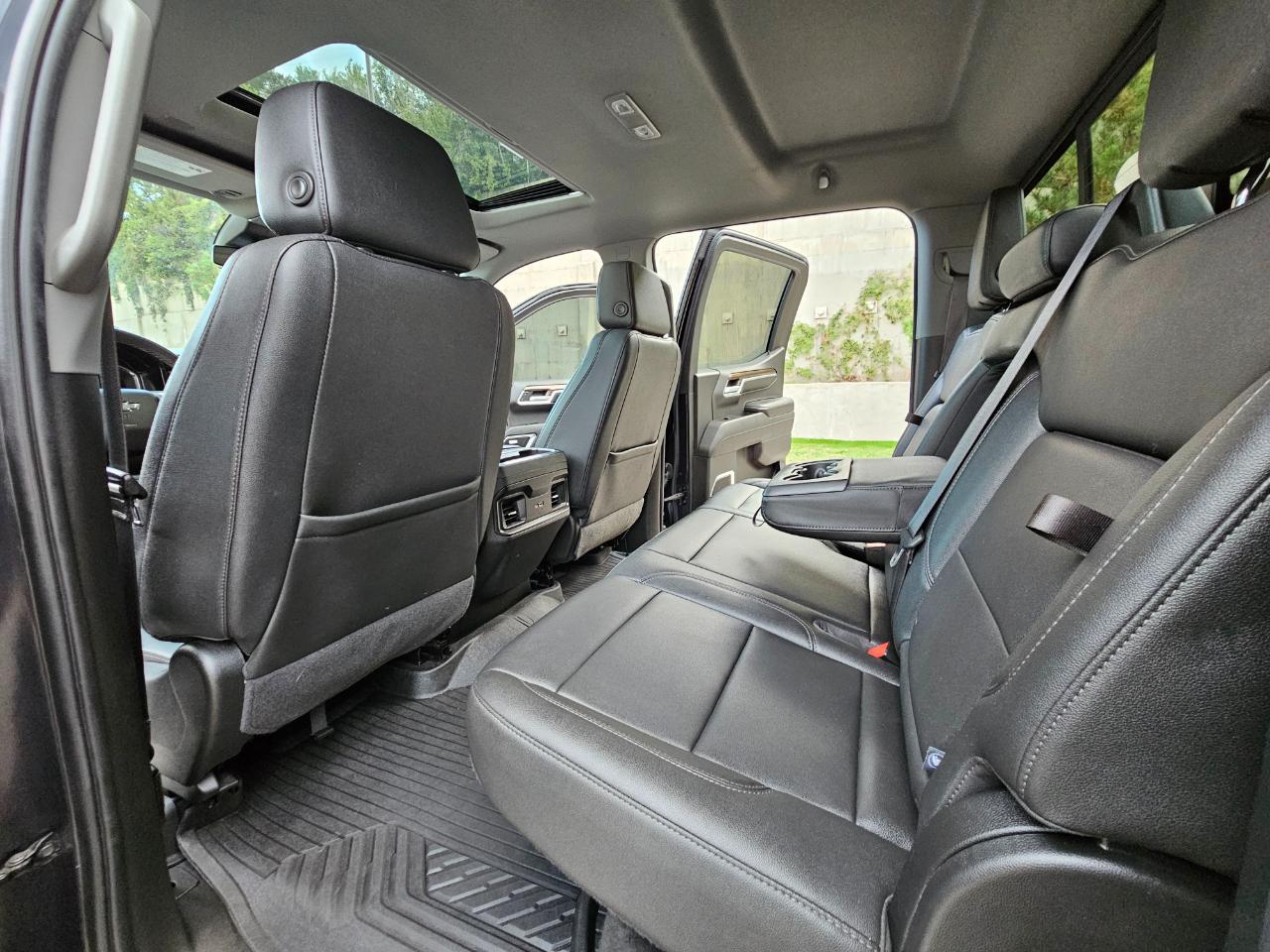 Chevrolet Silverado 1500 4WD Crew Cab 147" RST 2022