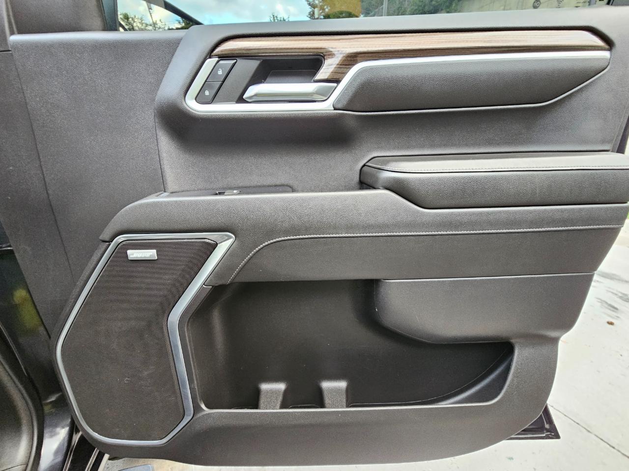 Chevrolet Silverado 1500 4WD Crew Cab 147" RST 2022
