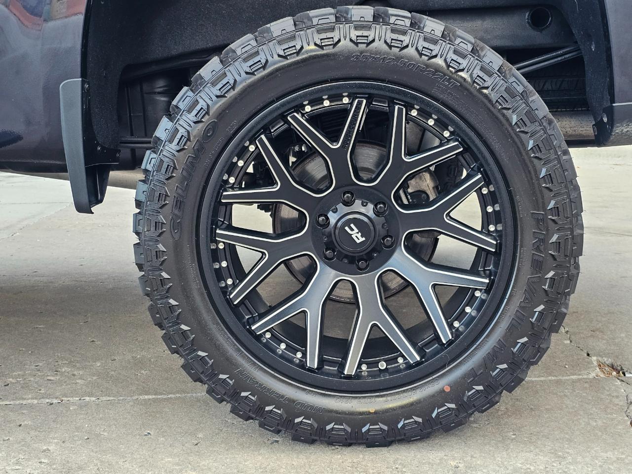 Chevrolet Silverado 1500 4WD Crew Cab 147" RST 2022