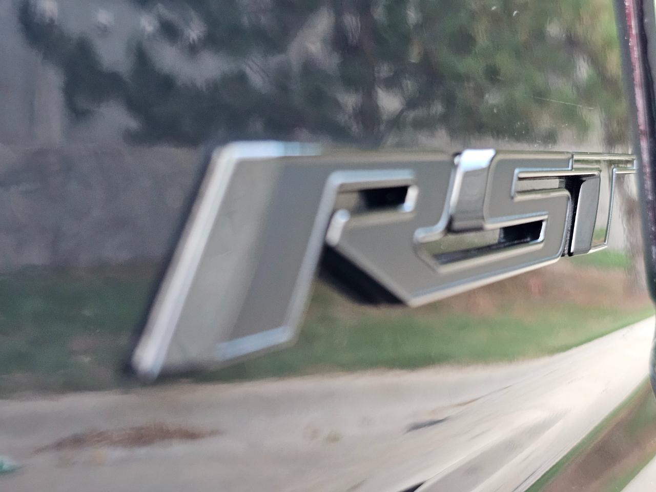 Chevrolet Silverado 1500 4WD Crew Cab 147" RST 2022