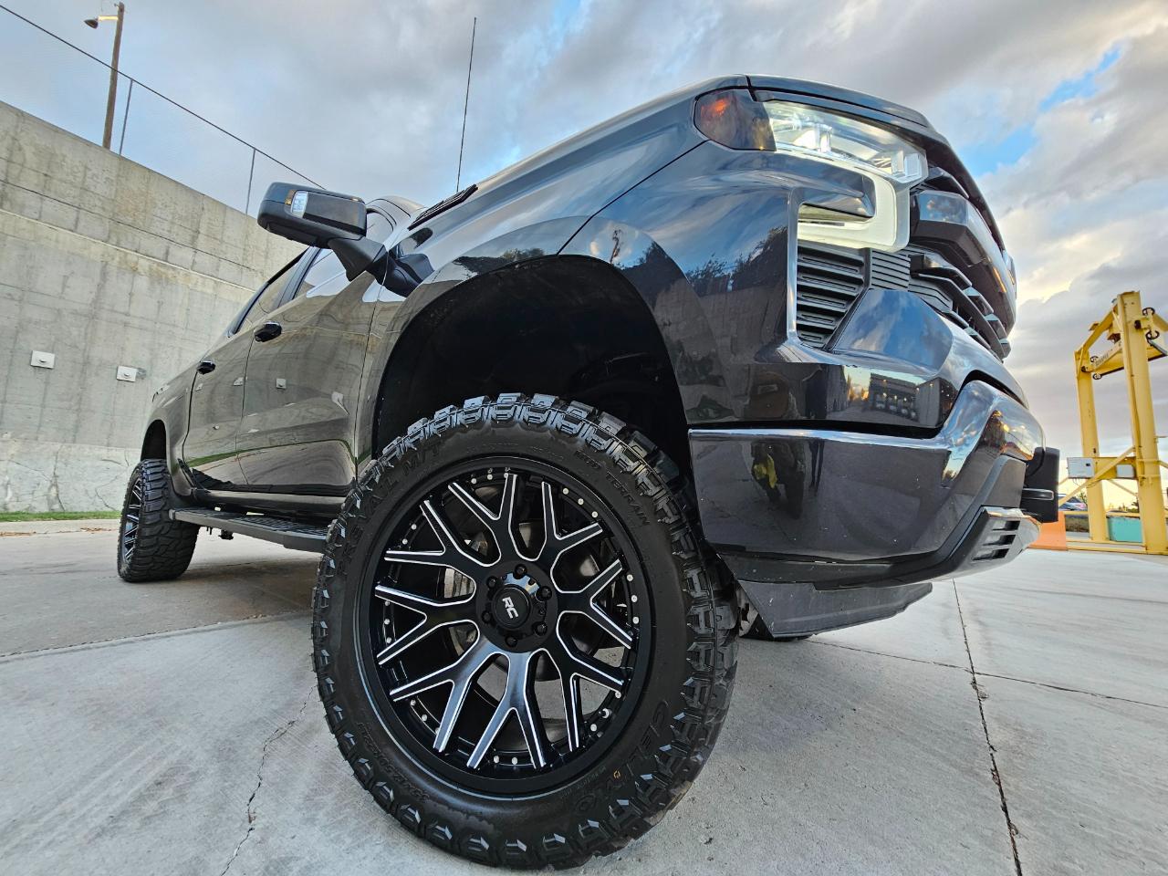 Chevrolet Silverado 1500 4WD Crew Cab 147" RST 2022