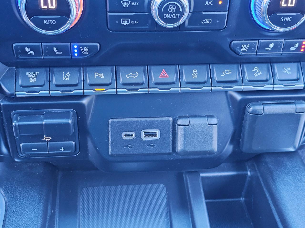 GMC Sierra 2500HD 4WD Crew Cab 159" Denali 2021