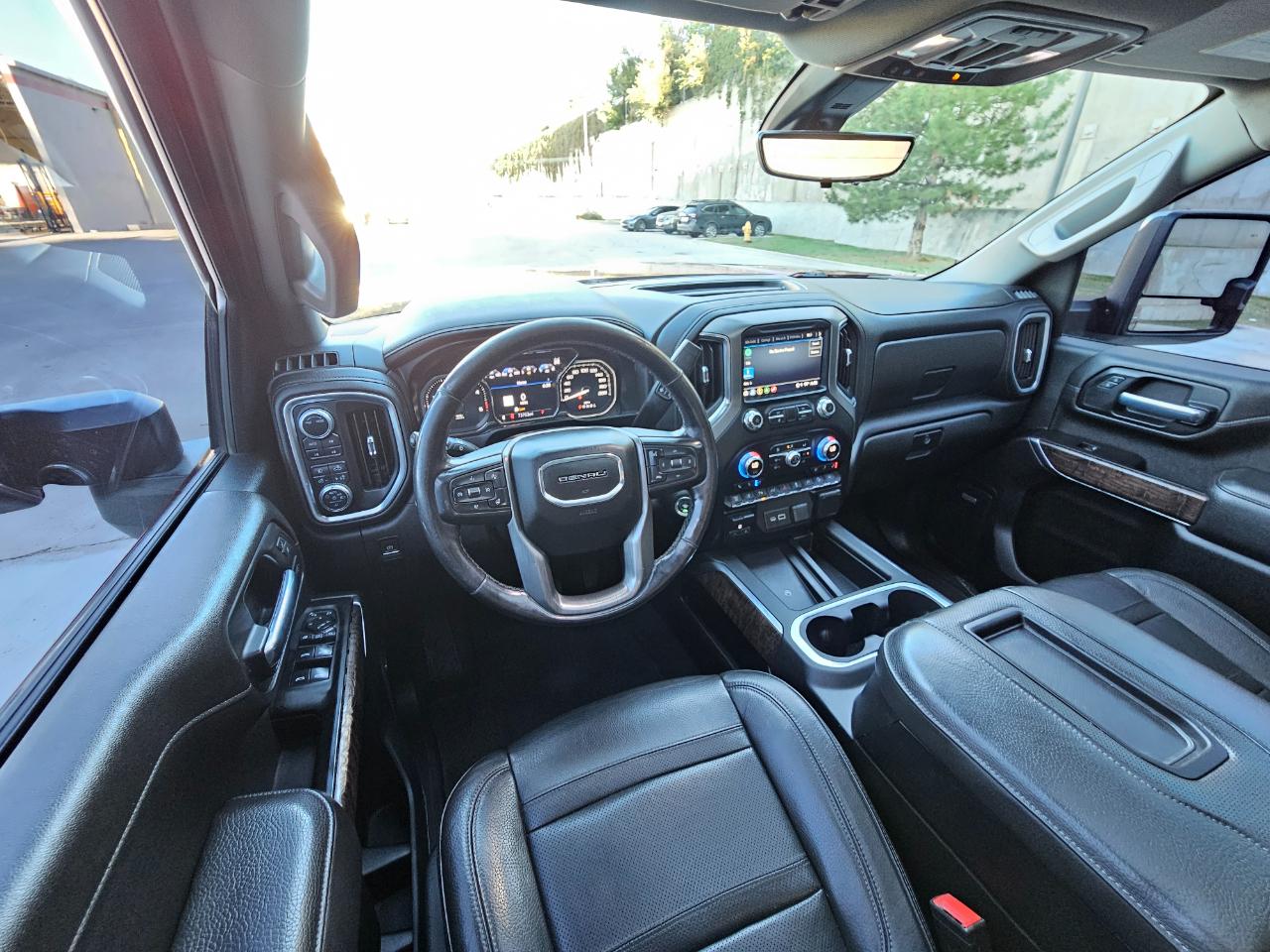 GMC Sierra 2500HD 4WD Crew Cab 159" Denali 2021
