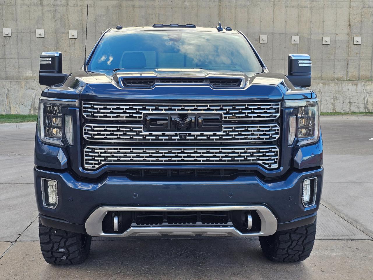 GMC Sierra 3500HD 4WD Crew Cab 172" Denali 2020